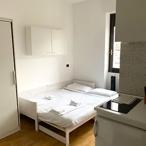 Apartamento Comfy Near The Station, Milán