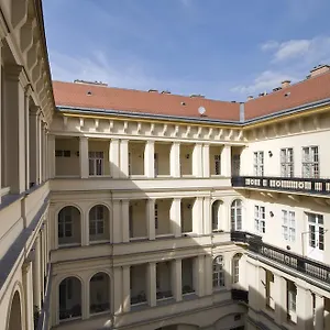 Nn , Budapest Hungary